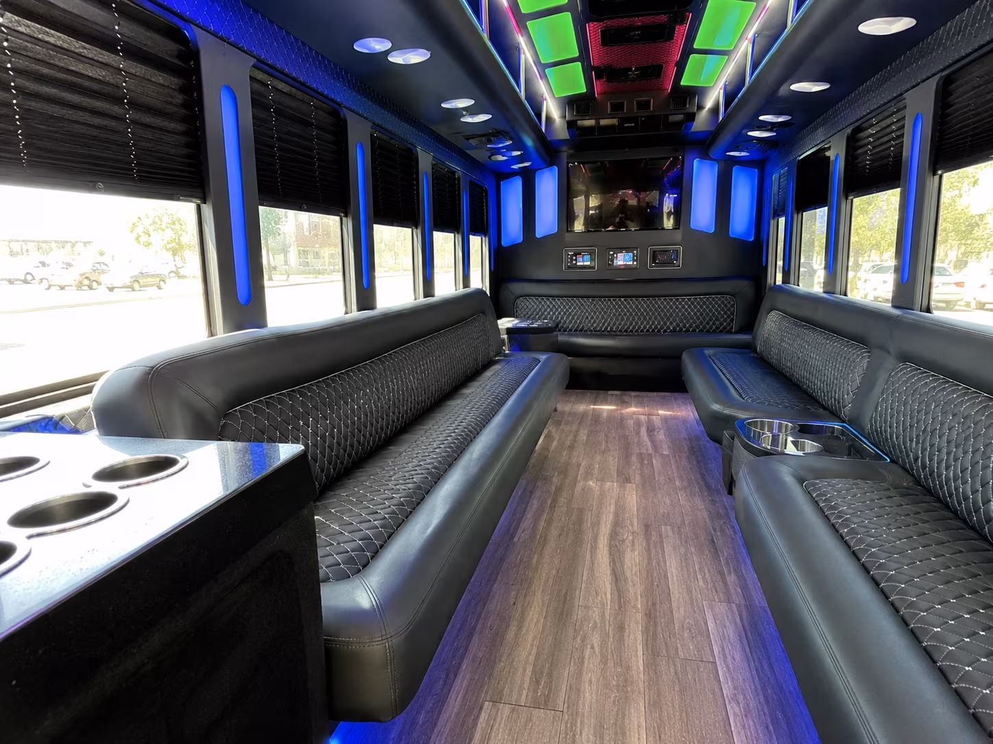 bowling green 15 passenger party bus inside