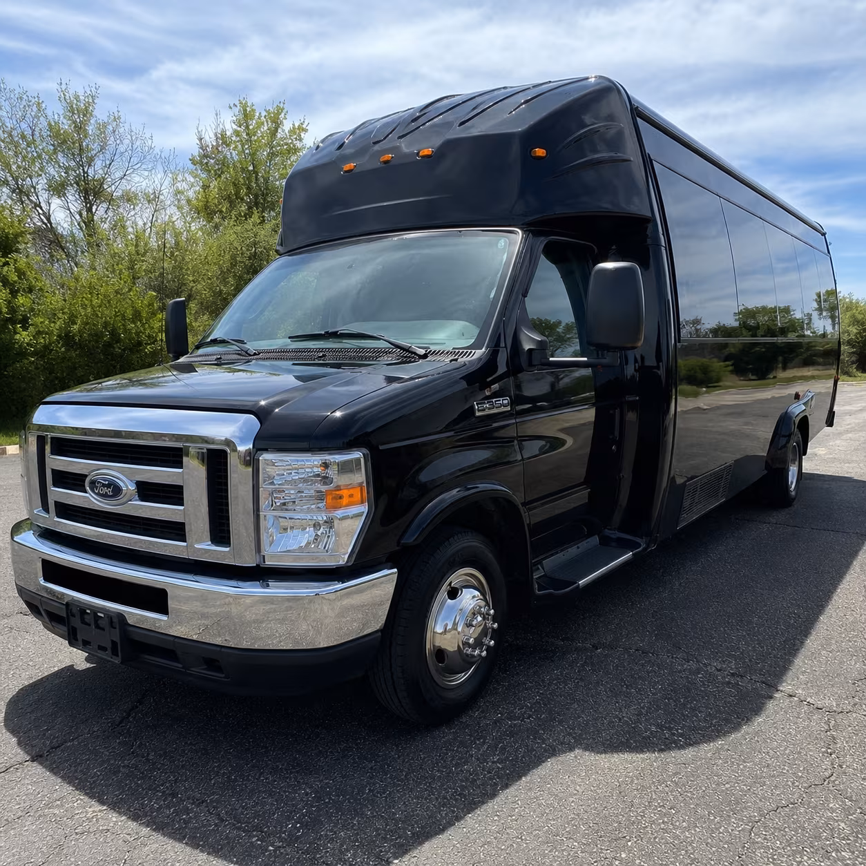 bowling green holiday party bus rental