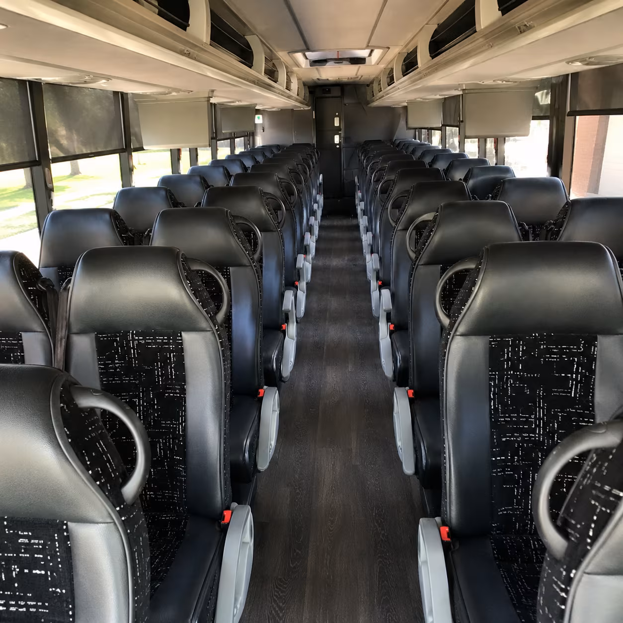 bowling green senior congregation buses for church outings and day trips