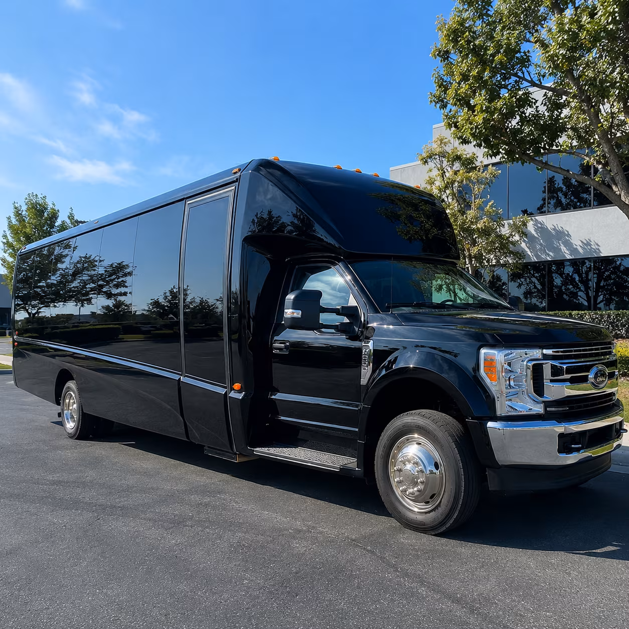 buses for wku campus visits and college exploration field trips