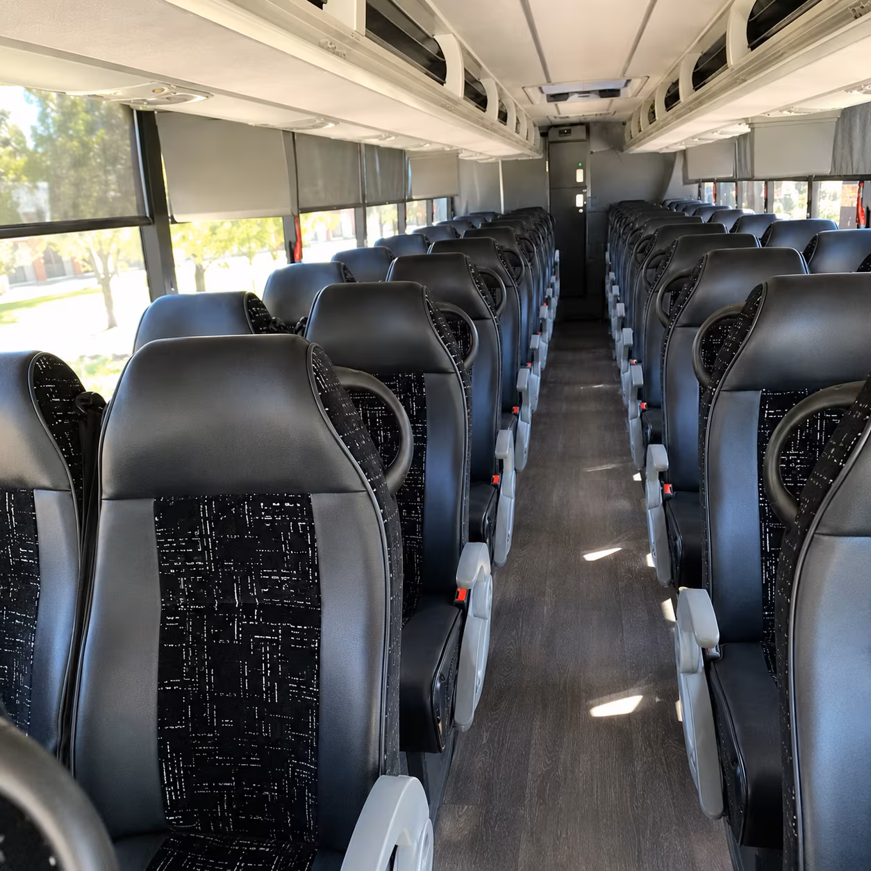 charter bus rentals for bowling green city warren county government agencies