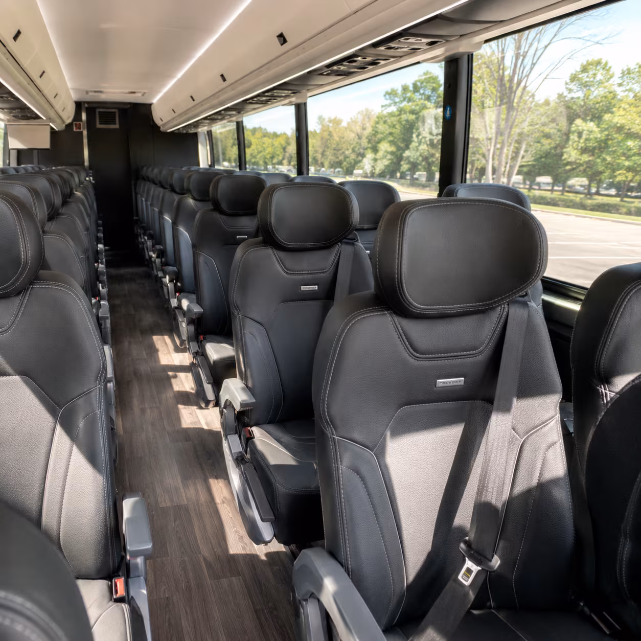 charter buses for museum and science field trips in bowling green