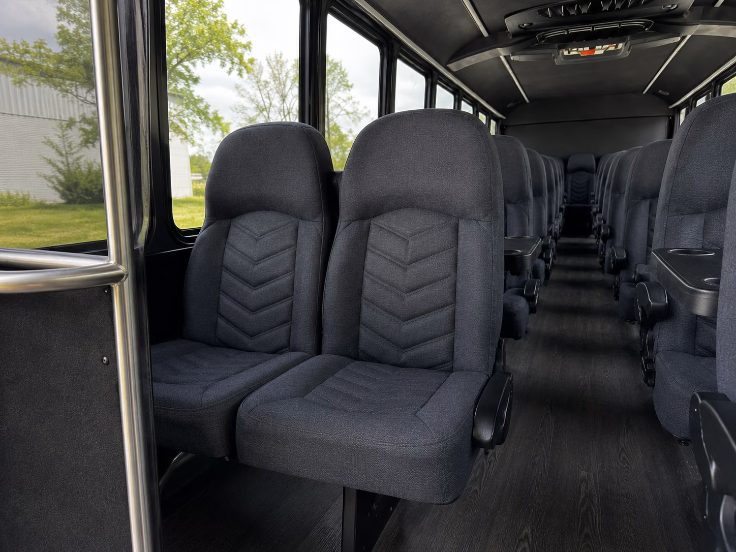 group bus rentals to university of kentucky and louisville cardinals games